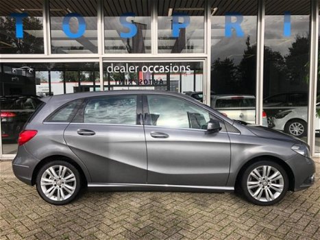 Mercedes-Benz B-klasse - 180 Ambition NAVI/STOELVERWARMING/AIRCO/LM VELGEN - 1