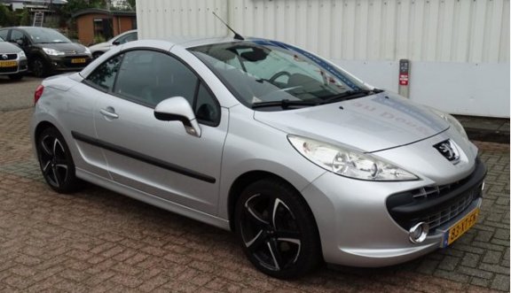 Peugeot 207 - CC SPORT 1.6 TURBO, Leer, Clima, APK 9-10-20 - 1