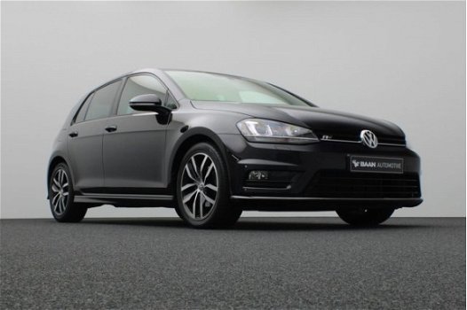 Volkswagen Golf - HIGHLINE R-LINE R LINE 1.4 TSI 125PK DSG7 INFRAROOD VOORRUIT - 1