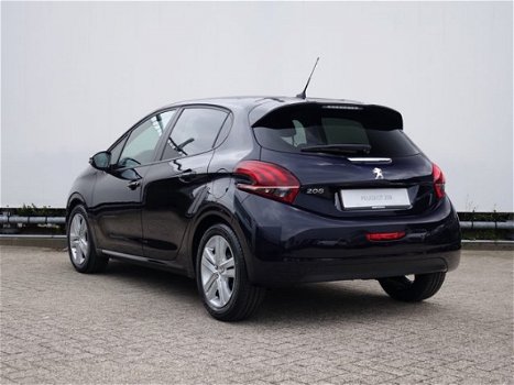 Peugeot 208 - 1.2 82pk Signature | NAV | Cruise | PDC - 1