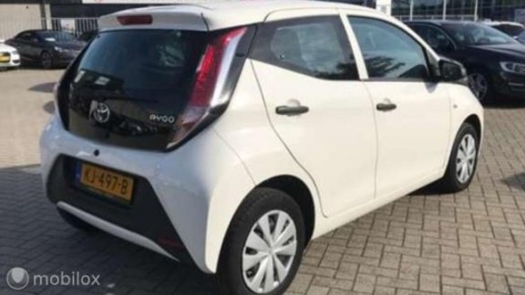 Toyota Aygo - 1.0 VVT-i x - 1