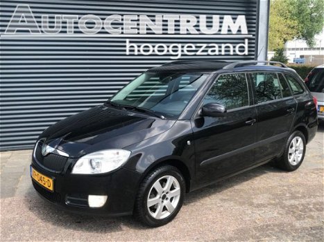 Skoda Fabia Combi - 1.6-16V Ambiente | AIRCO | CRUISE | PDC ACHTER ETC - 1