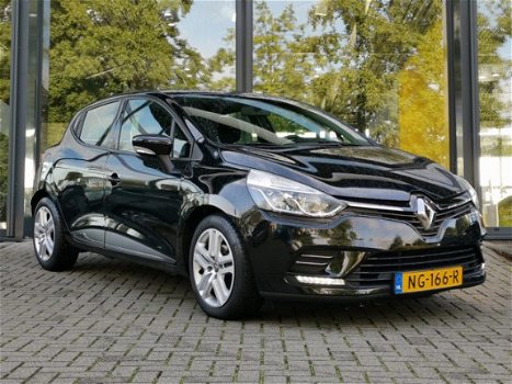 Renault Clio - TCe 90 Zen Navigatie / Cruise control - 1