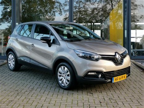 Renault Captur - TCe 90 Expression / Airco / Lm. velgen - 1