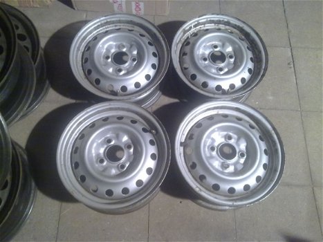 4 Stalen Velgen 13 Inch Nissan Micra 100 NX Sunny 4x100 - 1