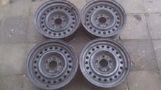 4 Stalen Velgen BMW E34 E32 E38 5x120 15 Inch