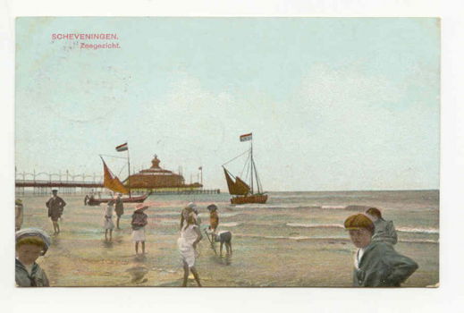 S007 Scheveningen met Pier op de achtergrond - 1