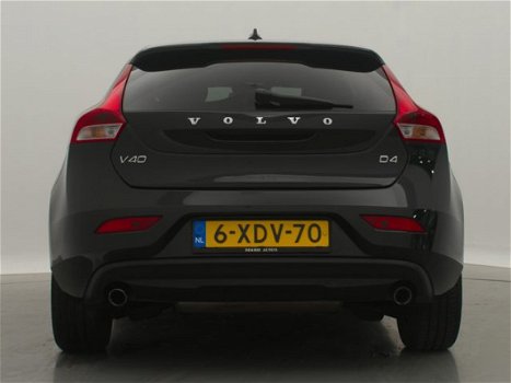 Volvo V40 - 2.0 D4 191PK Business / NAVI / PDC / AIRCO-ECC / CRUISE CTR. / XENON - 1