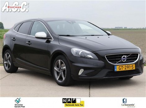 Volvo V40 - 2.0 D2 R-Design Leer Xenon Navi ECC PDC - 1