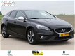 Volvo V40 - 2.0 D2 R-Design Leer Xenon Navi ECC PDC - 1 - Thumbnail