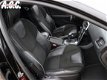 Volvo V40 - 2.0 D2 R-Design Leer Xenon Navi ECC PDC - 1 - Thumbnail