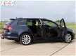 Volkswagen Golf Variant - 1.6 TDi AUTOMAAT Leer Navi+Camera Trekhaak - 1 - Thumbnail