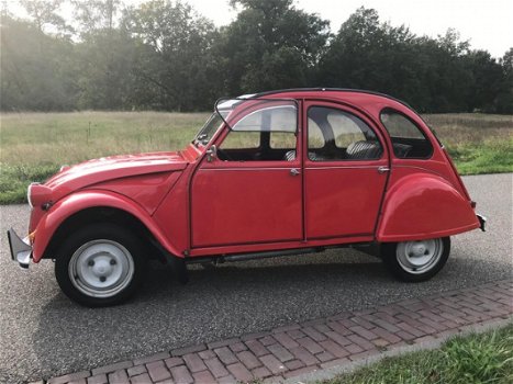 Citroën 2 CV - 2CV6 Special - 1