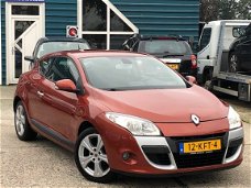 Renault Mégane Coupé - 1.6-16V Selection Business Sport/ECC/17" LMV/Navi/71.819 km