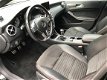 Mercedes-Benz A-klasse - 180 AMG IN-/EXTRIEUR COMAND - 1 - Thumbnail