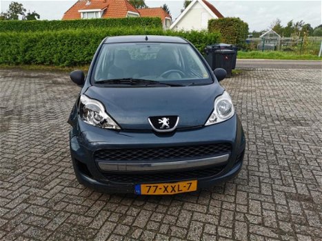 Peugeot 107 - Stuurbekrachtiging 140.000 km - 1