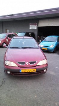 Renault Mégane - 1.4-16V RN - 1