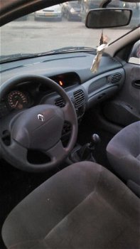 Renault Mégane - 1.4-16V RN - 1