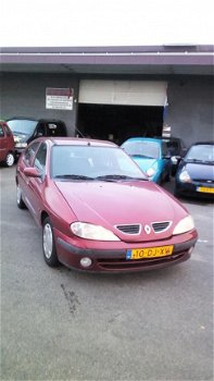 Renault Mégane - 1.4-16V RN - 1