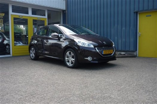 Peugeot 208 - 1.2 VTI ALLURE Airco/ECC - 1