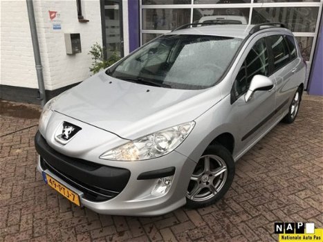 Peugeot 308 - 1.6 HDiF * NAVIGATIE - 1