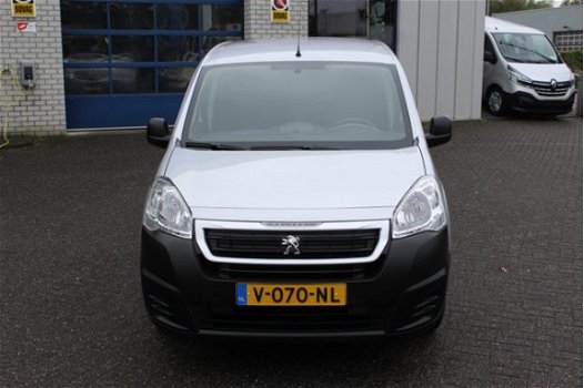 Peugeot Partner - 120 1.6 BlueHDi 100 pk Airco, Navigatie, Trekhaak - 1