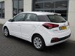 Hyundai i20 - 1.0 T-GDI Comfort Navigatie Apple CarPlay Fabrieksgarantie 02/2024 - 1 - Thumbnail