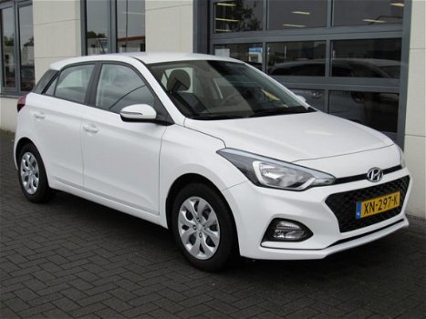 Hyundai i20 - 1.0 T-GDI Comfort Navigatie Apple CarPlay Fabrieksgarantie 02/2024 - 1