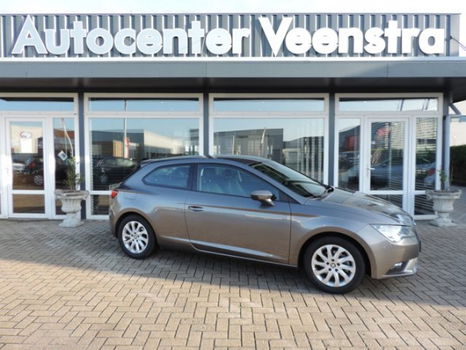 Seat Leon SC - 1.6 TDI Style Ecomotive 50 procent 5225, - ACTIE Leer Alcantara / Navi / Bluetooth / - 1