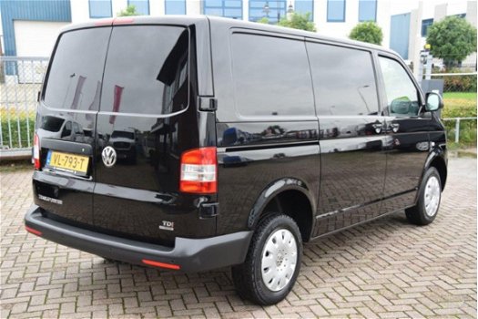 Volkswagen Transporter - 2.0 TDI 140pk L1H1 DSG Automaat Ac/Navi 02-2015 - 1