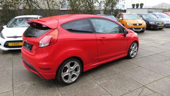 Ford Fiesta - 1.6 ST2 1e eig* DUITS ex BPM * Leder * CLIMA * 182 PK - 1