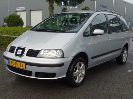 Seat Alhambra - 2.0i 116PK 6-Pers. Ecc Lmv Trekhaak - 1