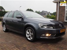 Volkswagen Passat Variant - 1.6 TDI Comfortline BlueMotion | Panoramadak | ACTIEPRIJS | ECC | Naviga