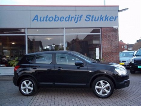 Nissan Qashqai - 1.6 Acenta Clima Cruise PDC Trekhaak enz - 1