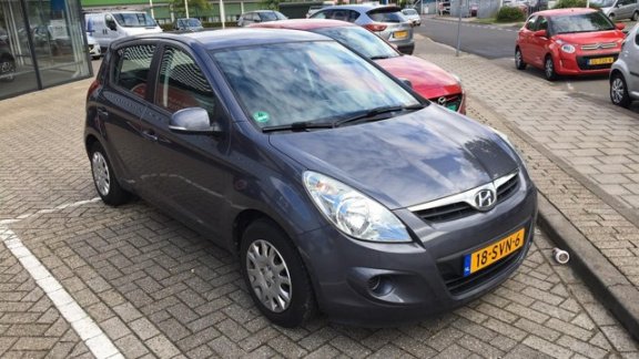 Hyundai i20 - 1.4i i-Motion , Automaat, Airco - 1