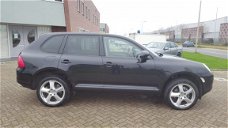 Porsche Cayenne - 3.2 S