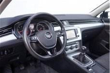 Volkswagen Passat Variant - 1.4 TSI Business Edition Panoramadak+Xenon+Navi= TOP LOOK