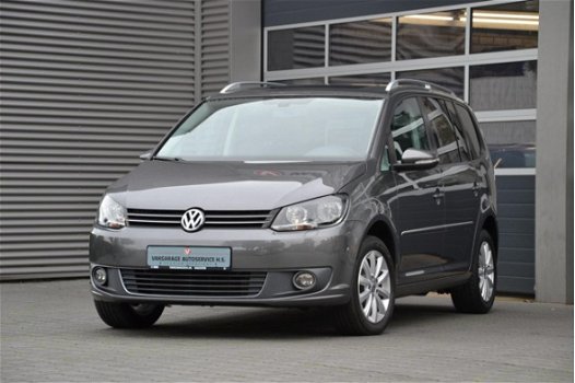 Volkswagen Touran - 1.4 TSI Highline BOVAG, AUTOMAAT, PANORAMA DAK, GARANTIE, PDC - 1