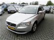 Volvo S40 - 1.6D Kinetic - 1 - Thumbnail