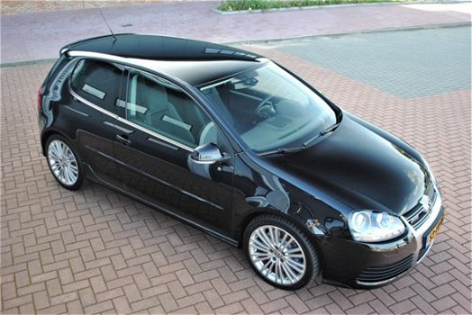 Volkswagen Golf - 3.2 R32 * 130dkm / zeer nette staat - 1