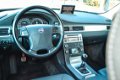 Volvo V70 - 2.0 Momentum 146PK/ AIRCO/ NAVIGATIE/ ECC/ LMV/ CV/ ETC - 1 - Thumbnail