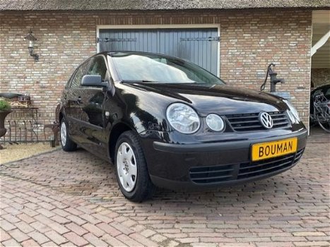 Volkswagen Polo - 1.4-16V -5 Deurs- Nieuwe APK- Airco - 1