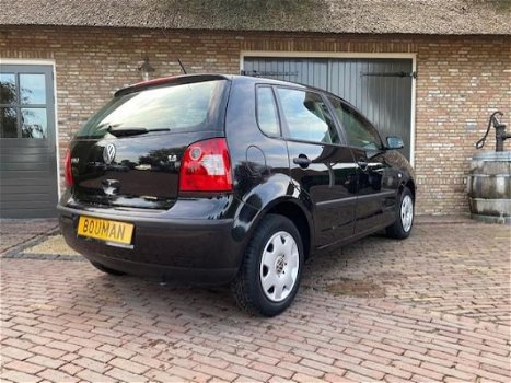 Volkswagen Polo - 1.4-16V -5 Deurs- Nieuwe APK- Airco - 1