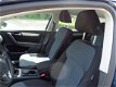 Volkswagen Passat Variant - 1.6 TDI BL.M. EX.ED.NAVI/ECC/LMV/PDC - 1 - Thumbnail