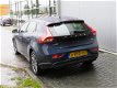 Volvo V40 - D2 Summum Business Styling Pack Leder Stoelverw Navi Clima PDC Bluetooth Cruise - 1 - Thumbnail