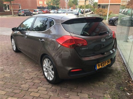 Kia Cee'd - 1.6 GDI Super Pack Premium * NAVI | CAMERA | LEDER | CLIMATE - 1