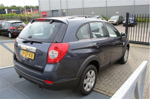 Chevrolet Captiva - 2.4i Style 2WD Airco/Parkeersensoren/7 Persoons - 1