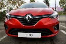 Renault Clio - TCe 100pk Zen nu met €. 2.000, - voorraad voordeel Navi / LM velgen / Bluetooth / Cru