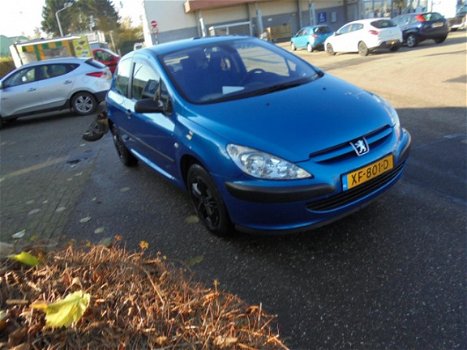 Peugeot 307 - 1.4 HDi XR - 1