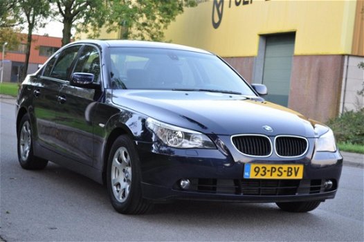 BMW 5-serie - 525d Executive AUTOMAAT AIRCO/CRUISE NETTE AUTO - 1